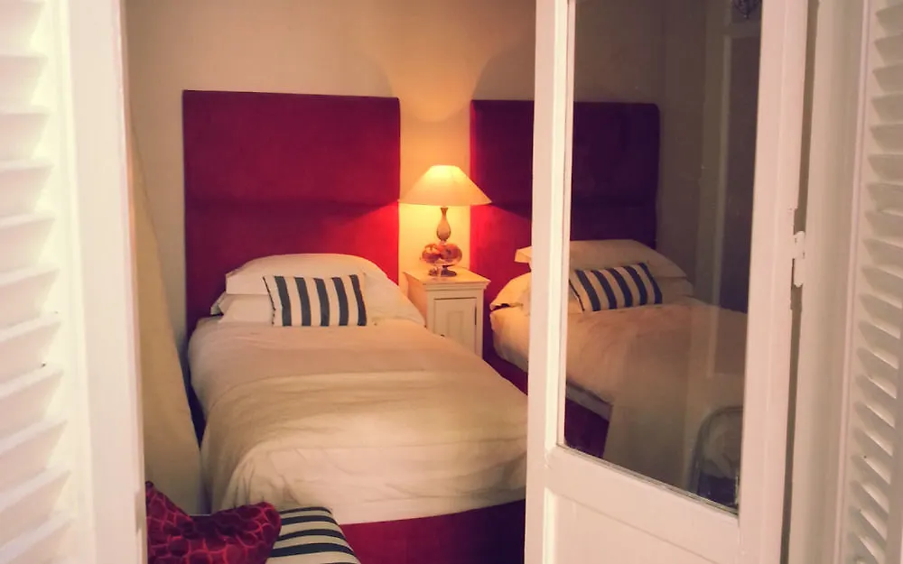 Gilmour Hill Bed & Breakfast Cape Town
