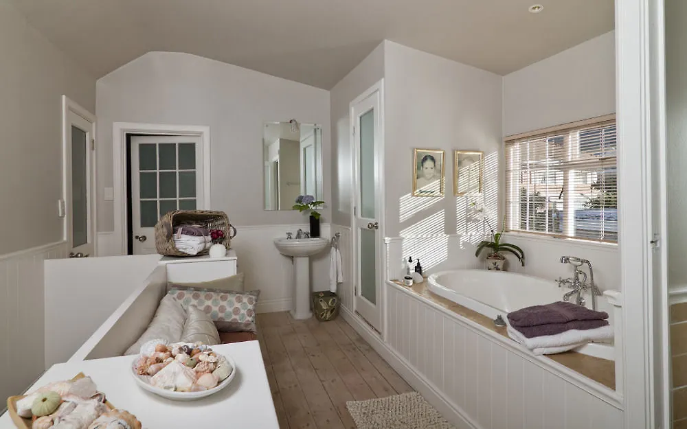 Gilmour Hill Bed & Breakfast Cape Town South Africa