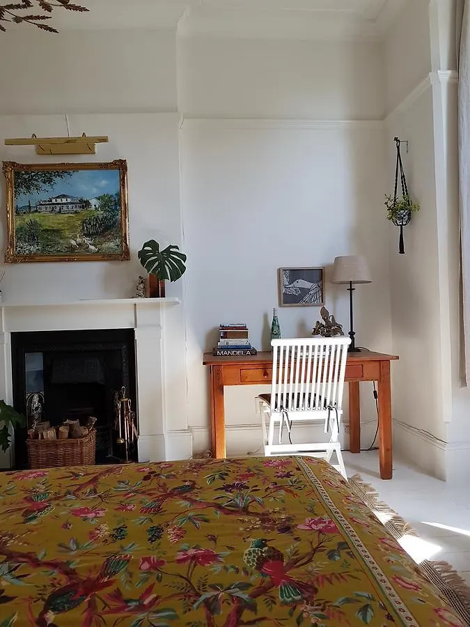 Gilmour Hill Bed & Breakfast Cape Town