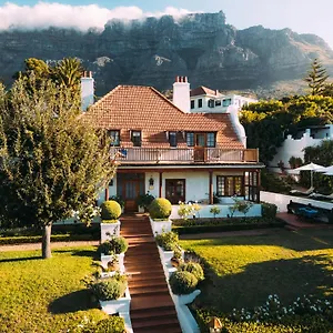 Bed & Breakfast Acorn House, Cape Town